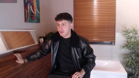 jhon online show from March 12, 12:11 pm