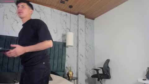 jhon online show from March 15, 11:27 am