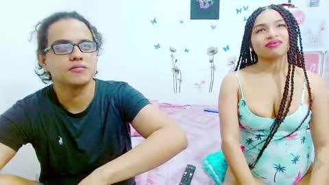 Dante and Carolina independient model online show from December 29, 11:39 pm