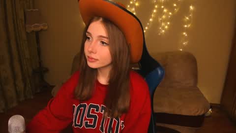 Snapshot of kami_mur chatting on February 12, 12:58 am Kami mur online show from February 12, 12:58 am