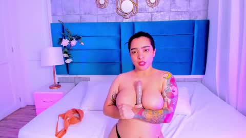 Kamila Betancourt online show from March 11, 5:24 pm