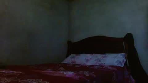 kamilakiss4 online show from March 16, 8:40 am