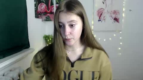 Snapshot of kamilla_love_ chatting on November 14, 12:04 pm kamilla_love_ online show from November 14, 12:04 pm