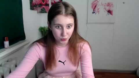Snapshot of kamilla_love_ chatting on November 24, 5:01 pm kamilla_love_ online show from November 24, 5:01 pm