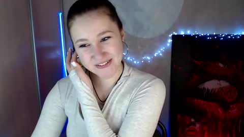 kamilla_love_ online show from April 26, 12:14 pm