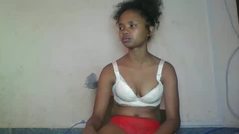 kamillah69 online show from March 11, 7:14 am