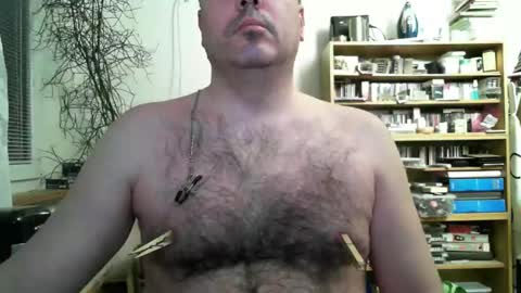Snapshot of kamiluc1974_2 chatting on February 25, 9:35 pm Kamil Lipovy online show from February 25, 9:35 pm