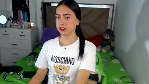 -- kammi -- online show from June 14, 1:36 am