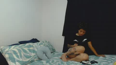kammy   y   camila online show from August 3, 5:38 pm