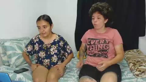 kammy   y   camila online show from August 7, 2:30 pm