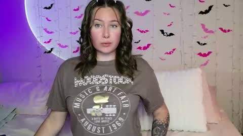 kamrynmarie69 online show from November 19, 2:11 am