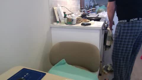 Snapshot of kanadians chatting on March 24, 2:44 pm Cam with Me Vixens DM me online show from March 24, 2:44 pm