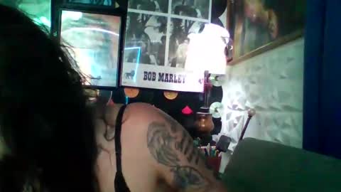 Snapshot of kandirain chatting on October 27, 9:02 am kandirain online show from October 27, 9:02 am