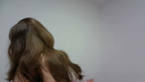 Vanessa and Kevin online show from March 3, 2:28 am