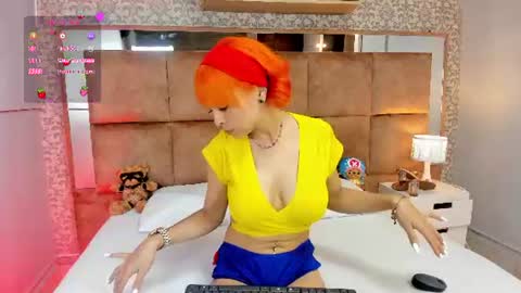 hello  Im Danni online show from July 7, 11:47 am