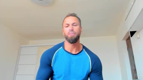 Snapshot of kanegriffin26 chatting on March 1, 12:23 pm Kane OF strongkane online show from March 1, 12:23 pm