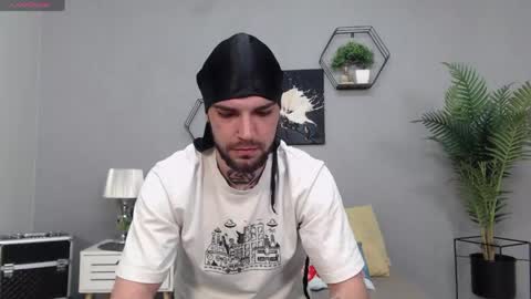 Kane online show from April 27, 8:29 pm