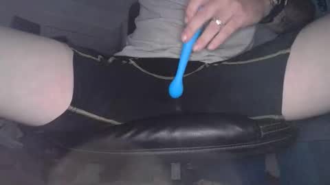 KANGKHLOE online show from October 19, 7:31 am