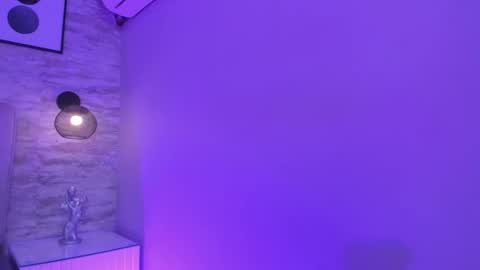 Snapshot of kanna02 chatting on October 31, 10:05 am Kanna online show from October 31, 10:05 am