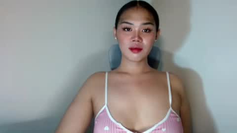 Snapshot of kaori_mizuki chatting on July 26, 2:09 am hi im your lovely kaori online show from July 26, 2:09 am