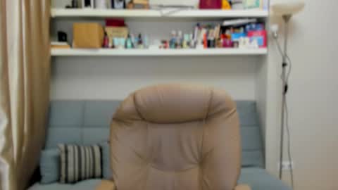 Snapshot of kara_smith_ chatting on November 16, 10:04 pm Kara. Off from 15th till 24th of December online show from November 16, 10:04 pm