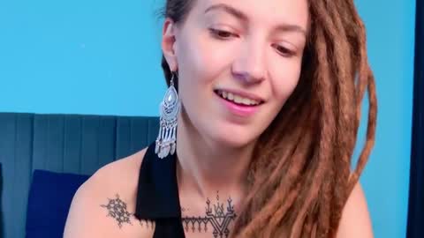 Kara online show from October 19, 7:36 pm