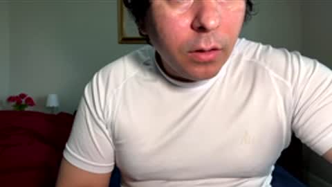 Snapshot of karelby chatting on March 14, 5:07 pm Karel online show from March 14, 5:07 pm