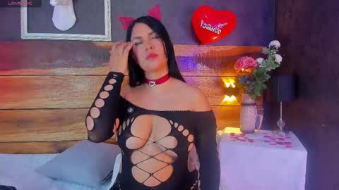   online show from February 14, 3:36 am