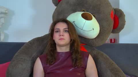 Snapshot of karenclarks chatting on September 19, 6:30 pm Karen online show from September 19, 6:30 pm