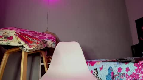 Snapshot of karenconnors chatting on February 28, 5:48 am Karen online show from February 28, 5:48 am