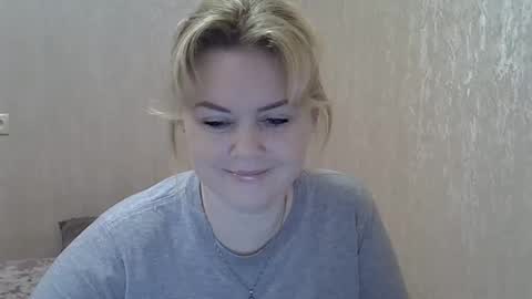 karennelsonx online show from January 23, 5:42 pm