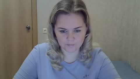 Snapshot of karennelsonx chatting on June 30, 11:55 am karennelsonx online show from June 30, 11:55 am