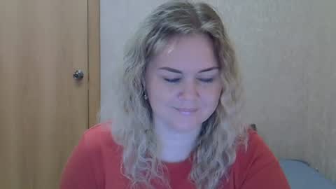 Snapshot of karennelsonx chatting on July 6, 1:41 pm karennelsonx online show from July 6, 1:41 pm