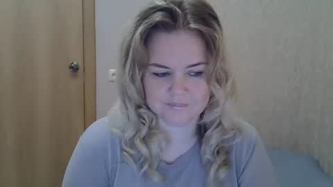 Snapshot of karennelsonx chatting on July 11, 11:46 am karennelsonx online show from July 11, 11:46 am
