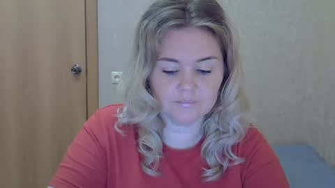 Snapshot of karennelsonx chatting on July 14, 12:22 pm karennelsonx online show from July 14, 12:22 pm