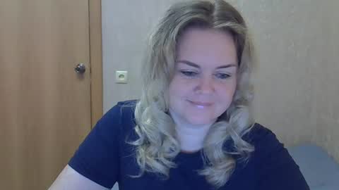 Snapshot of karennelsonx chatting on July 18, 11:47 am karennelsonx online show from July 18, 11:47 am