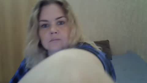 Snapshot of karennelsonx chatting on July 21, 10:39 am karennelsonx online show from July 21, 10:39 am