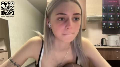 May online show from April 28, 3:17 pm