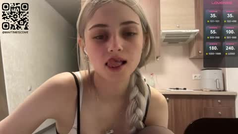 May online show from May 23, 4:11 pm