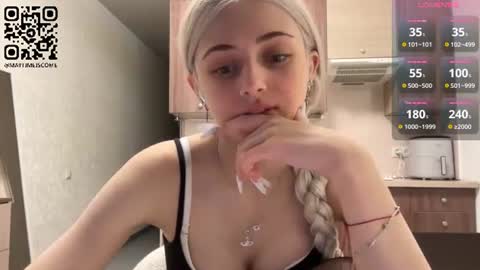 Snapshot of karensimilton chatting on June 21, 4:20 pm May online show from June 21, 4:20 pm