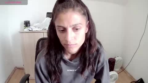 karenwinston18 online show from May 15, 12:23 pm