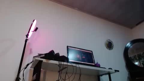 karima_sarabe online show from October 24, 9:44 pm