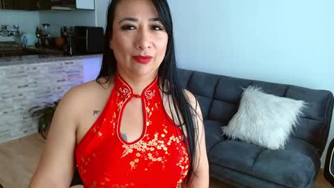 Snapshot of karime_lee chatting on May 16, 4:28 pm karime lee online show from May 16, 4:28 pm