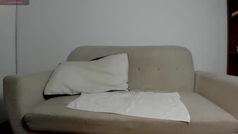 Snapshot of karimthompson chatting on October 24, 1:51 pm Karim online show from October 24, 1:51 pm