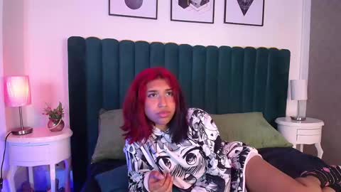 Snapshot of karin_ks chatting on February 25, 5:30 am Karina online show from February 25, 5:30 am