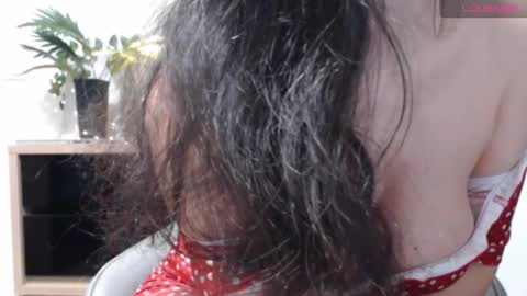 Snapshot of karin_lover chatting on December 11, 6:36 am You can call me K  online show from December 11, 6:36 am