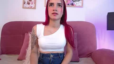 Snapshot of karina2smith chatting on October 26, 6:36 pm karina online show from October 26, 6:36 pm