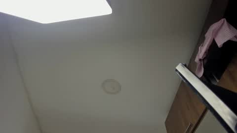 karina_aurora online show from December 23, 4:32 am