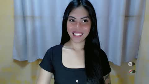 Snapshot of karina_fuckdoll chatting on January 22, 9:21 pm I AM BELLE online show from January 22, 9:21 pm