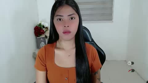 Snapshot of karina_fuckdoll chatting on September 11, 9:59 pm I AM BELLE online show from September 11, 9:59 pm